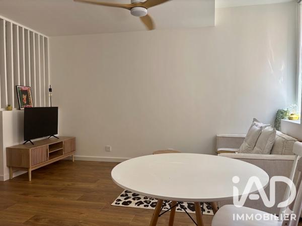 Location studio 35 m² Toulon
