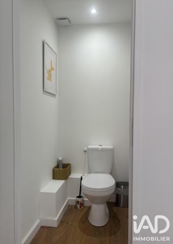 Location studio 35 m² Toulon