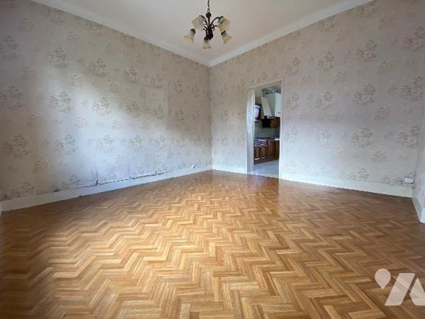 Maison des mines avec jardin, très bien entretenue