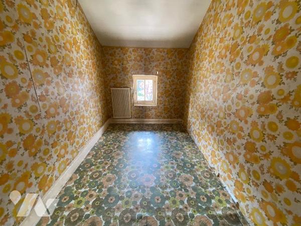 Maison des mines avec jardin, très bien entretenue