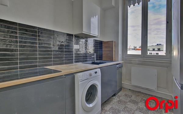 Appartement à vendre    2 pièces •  Lyon 7