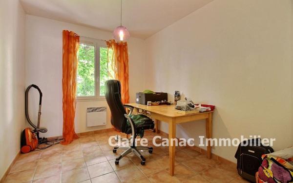 Maison à louer    3 pièces •  Labastide-Saint-Georges