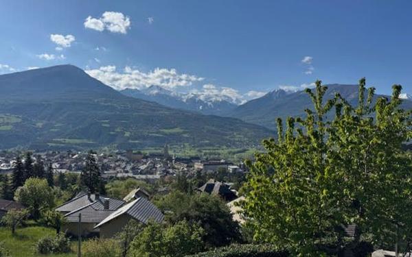 Maison à vendre    5 pièces • 185 m2 Embrun