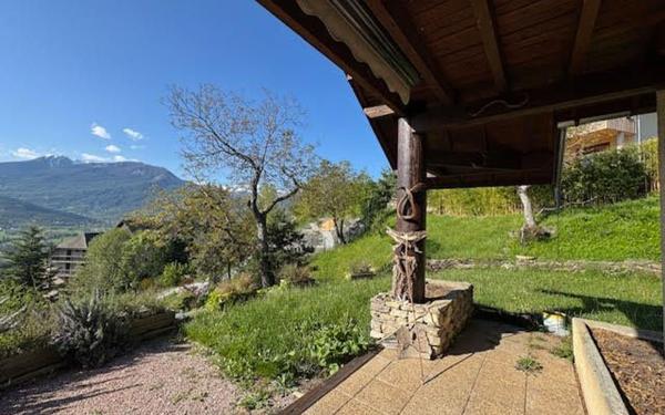 Maison à vendre    5 pièces • 185 m2 Embrun