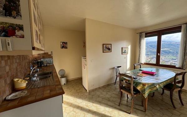 Maison à vendre    5 pièces • 185 m2 Embrun