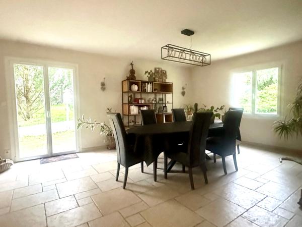 Maison à vendre SAUMUR (49) 4 chambres- Vie de plain-pied - 1500m² de terrain - 162m² habitable