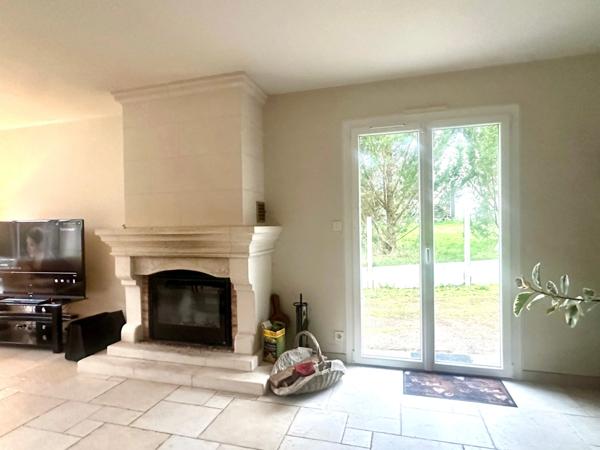 Maison à vendre SAUMUR (49) 4 chambres- Vie de plain-pied - 1500m² de terrain - 162m² habitable