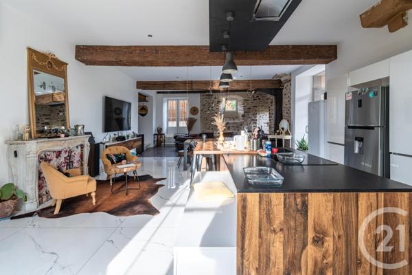 Maison à vendre  8 pièces - 259 m2 LAVAL - 53