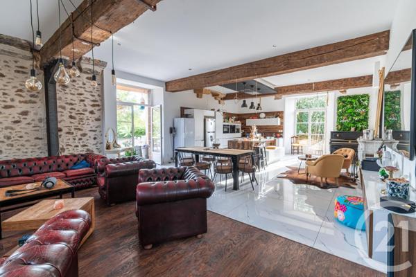 Maison à vendre  8 pièces - 259 m2 LAVAL - 53