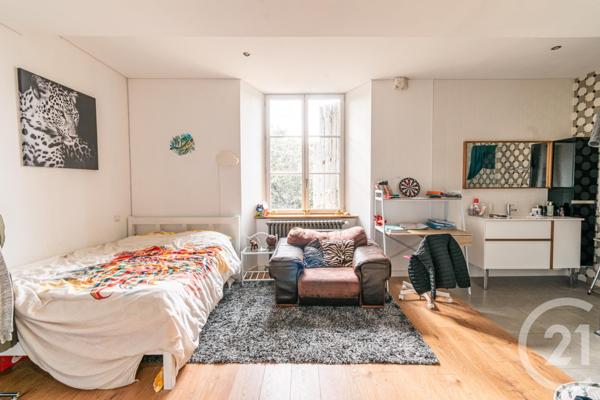 Maison à vendre  8 pièces - 259 m2 LAVAL - 53