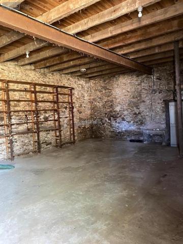 Maison à vendre à Naucelle dans l'Aveyron (12800), ref : 1035-12013