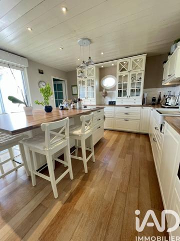 Maison à vendre 6 pièces 167 m² Périgny