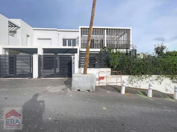 A vendre maison Marseille 13014 Le Merlan jardin terrasse garage