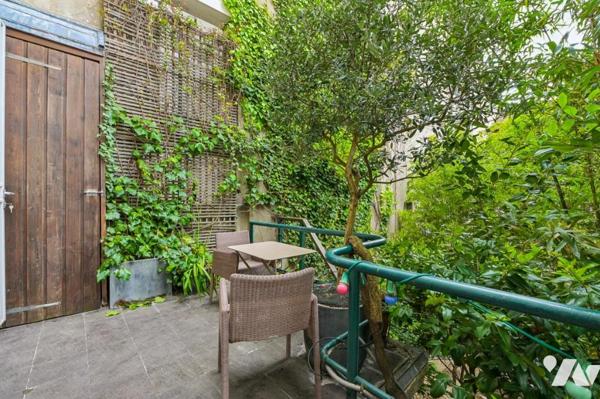 Studio traversant et son Jardin en plein Montmartre