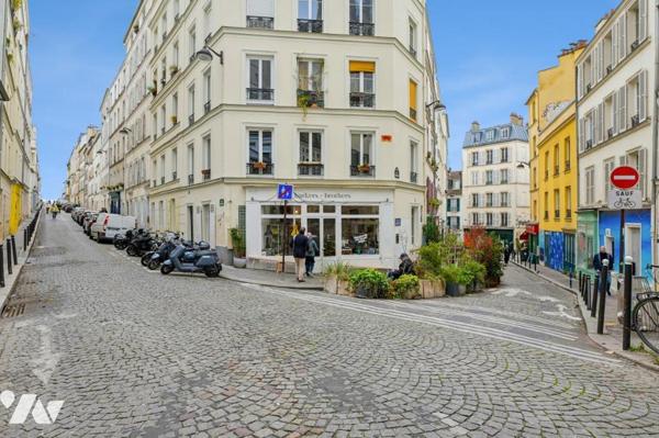 Studio traversant et son Jardin en plein Montmartre