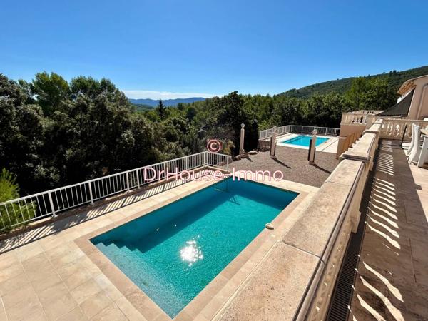 Maison à vendre 12 pièces de 274 m²