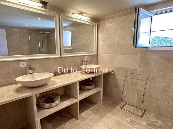 Maison à vendre 12 pièces de 274 m²