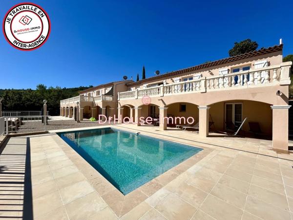 Maison à vendre 12 pièces de 274 m²