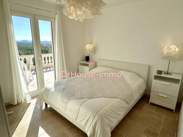 Maison à vendre 12 pièces de 274 m²