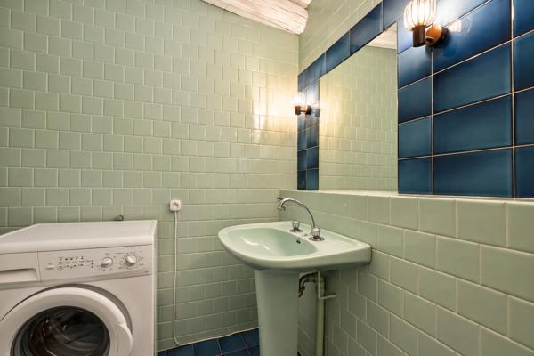 ROQUEBRUN – PROCHE SAINT-CHINIAN ET BERLOU – MAISON 3 PIÈCES – 75 M² – 2 CHAMBRES – TERRASSE – CAVE – VUE DÉGAGÉE – TRÈS CALME
