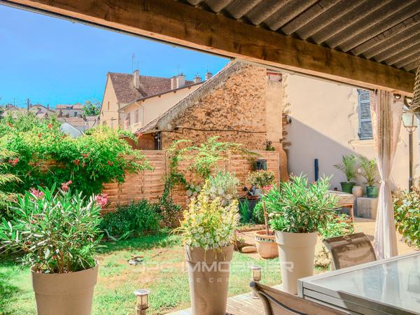 Charolles (71120) Maison de Ville rénovée avec élégance à Charolles !