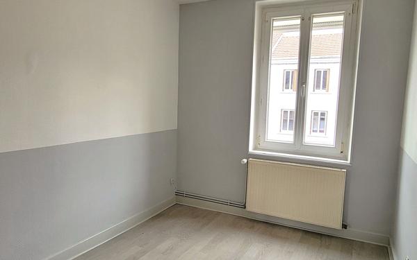 Appartement à louer    3 pièces •  Le Creusot