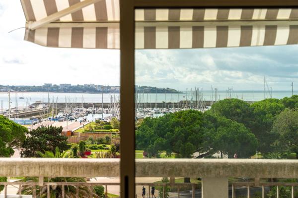 Vente Appartement de luxe Royan 5 Pièces 100 m²