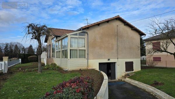 Pavillon à vendre à Sauzé-Vaussais dans les Deux-Sèvres (79190), ref : 181