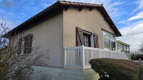 Pavillon à vendre à Sauzé-Vaussais dans les Deux-Sèvres (79190), ref : 181