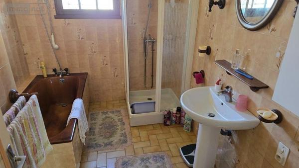 Pavillon à vendre à Sauzé-Vaussais dans les Deux-Sèvres (79190), ref : 181