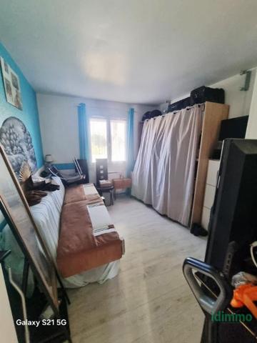 A découvrir Le Muy proche centre jolie villa F4 pp terrasse piscine garage sur 980m de terrain 386000€ dpe B Le Muy (83490)