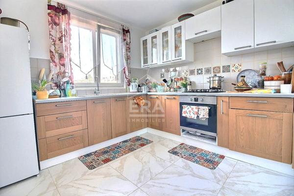 T3  57M2 DRANCY CAVE+PARKING
