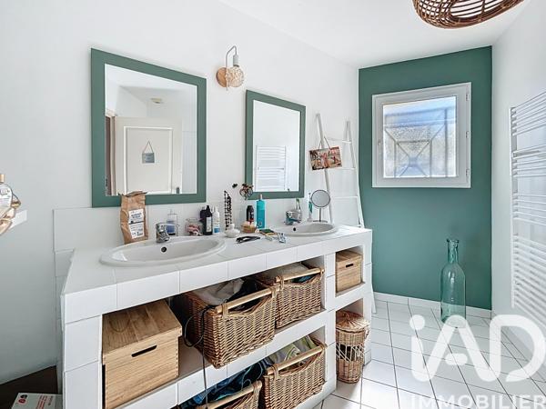 Maison à vendre 6 pièces 175 m² Saint-Clément