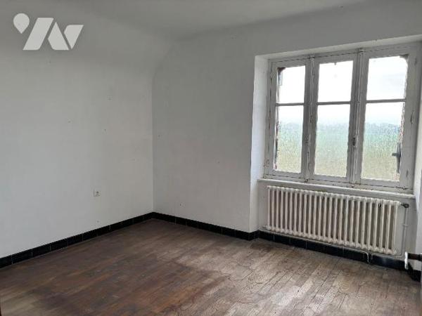 Maison a Vendre à BRIEC, en Finistère Sud (29), en Campagne, Maison d'habitation à rénover élev...