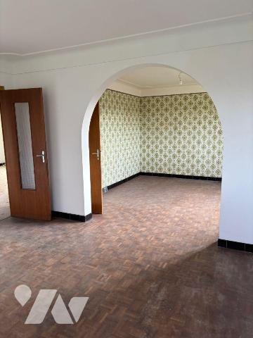 Maison a Vendre à BRIEC, en Finistère Sud (29), en Campagne, Maison d'habitation à rénover élev...