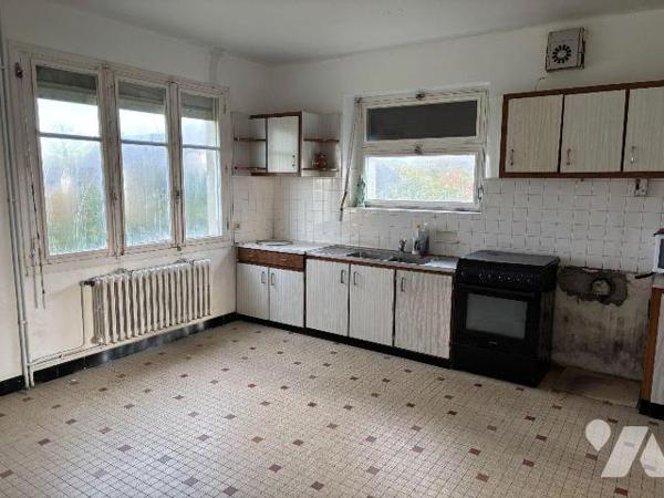 Maison a Vendre à BRIEC, en Finistère Sud (29), en Campagne, Maison d'habitation à rénover élev...