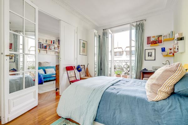 Appartement  familiale Batignolles Paris 17ème 5 pièces 99 m2