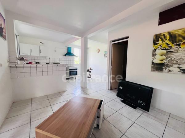 À vendre - Superbe maison T7 de 201 m² + 100 m² non habitable sur un terrain de 1213 m² - LE MARIN (972)