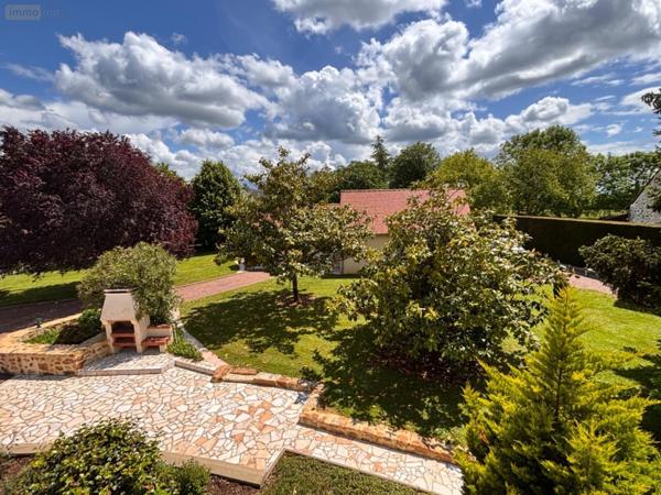 Maison à vendre à Yvré-l'Évêque dans la Sarthe (72530), ref : LMY/FR