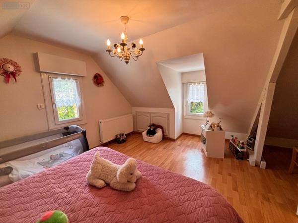 Maison à vendre à Yvré-l'Évêque dans la Sarthe (72530), ref : LMY/FR