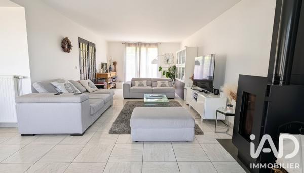Maison à vendre 8 pièces 185 m² Maurepas