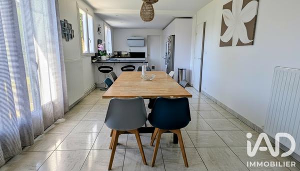 Maison à vendre 8 pièces 185 m² Maurepas