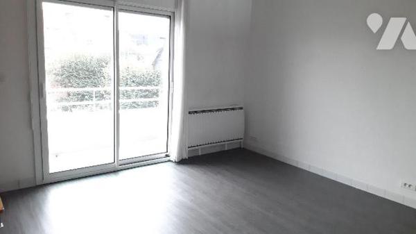 A vendre RENNES appartement type 3 : Quartier Clémenceau, petit collectif de 1995, 2ème et dern...