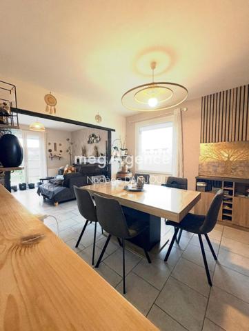 Maison à Vire Normandie, 14500 - 4 pièces 79m²