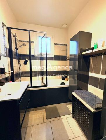 Maison à Vire Normandie, 14500 - 4 pièces 79m²