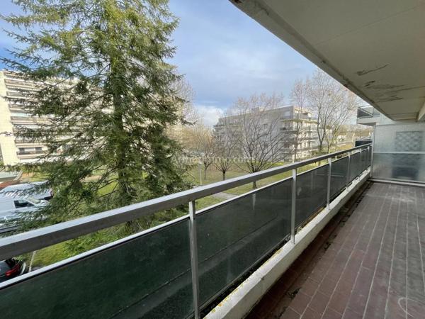 Vente Appartement 2 pièces 48 m2 à Évry-Courcouronnes