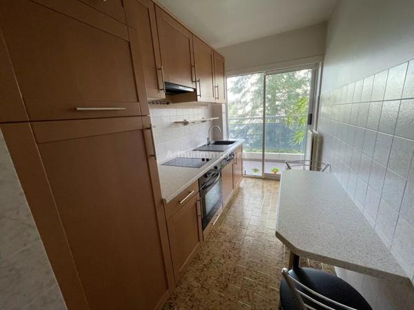 Vente Appartement 2 pièces 48 m2 à Évry-Courcouronnes