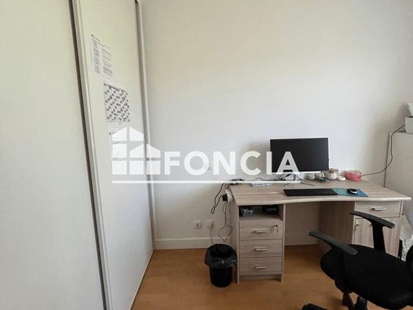 À vendre Maison 5 pièces 85 m² - Julienne 16200