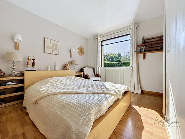 Maison à vendre 6 pièces PEROLS (34) avec piscine