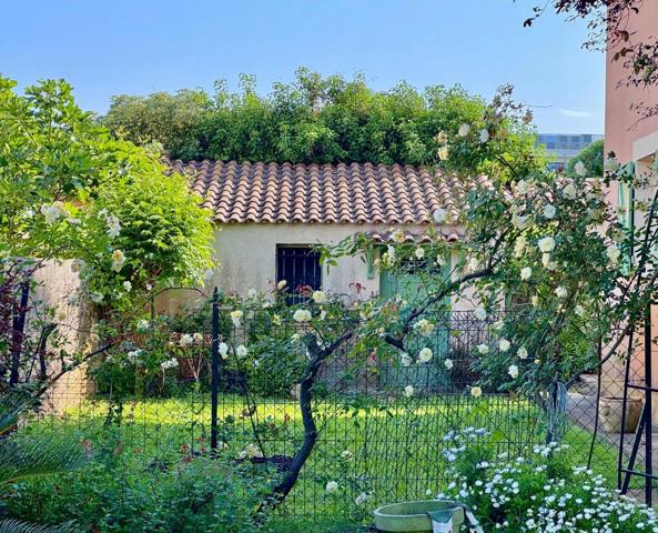 Maison à vendre 6 pièces PEROLS (34) avec piscine